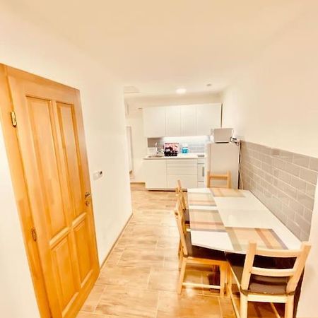 Lemon Premium Apartment Szeged Esterno foto